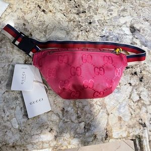 Gucci fanny pack
